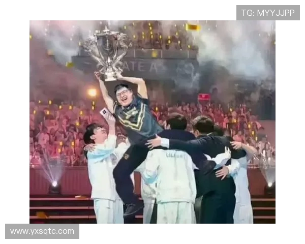 RNG在全球总决赛中的团队协作表现分析与点评 RNG在全球总决赛中的团队协作表现分析与点评