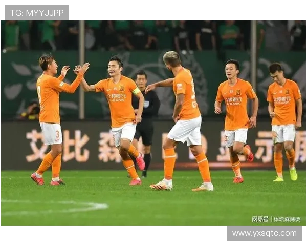 激烈对决最终以比分定胜负展现团队拼搏精神与竞技魅力 激烈对决最终以比分定胜负展现团队拼搏精神与竞技魅力