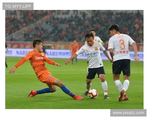 2016年山东鲁能与重庆精彩对决战报回顾与分析