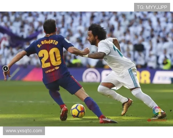 图卢兹主场迎战阿雅肖克双方争夺关键三分的精彩对决 图卢兹主场迎战阿雅肖克双方争夺关键三分的精彩对决