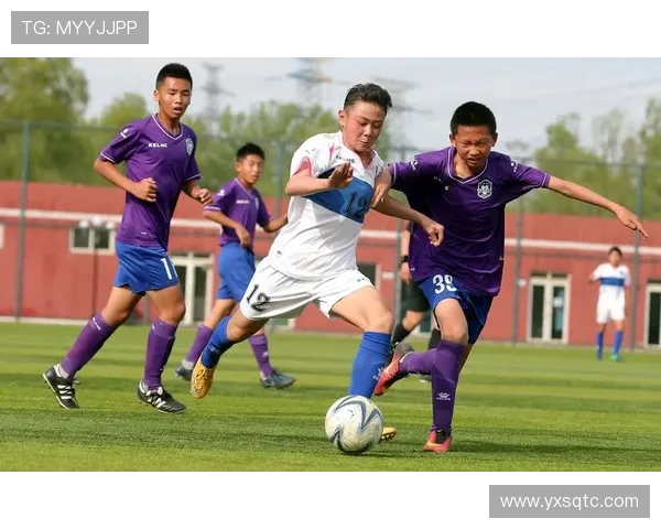 坎塞洛的足球之路：从青训崭露头角到世界舞台的闪耀时刻